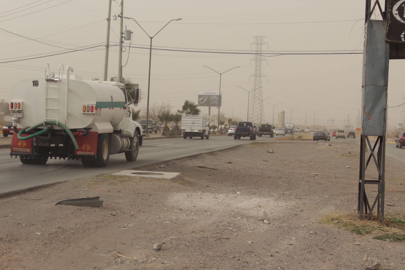 Por ráfagas de viento llama Seguridad Vial a conducir con precaución